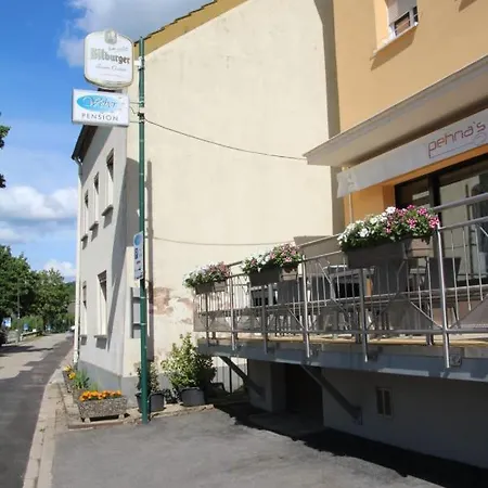 ゲストハウス Weber 3*